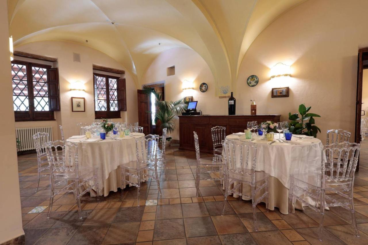 Hotel Corte Dei Tini Терамо Экстерьер фото