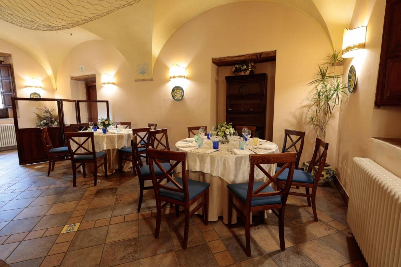 Hotel Corte Dei Tini Терамо Экстерьер фото