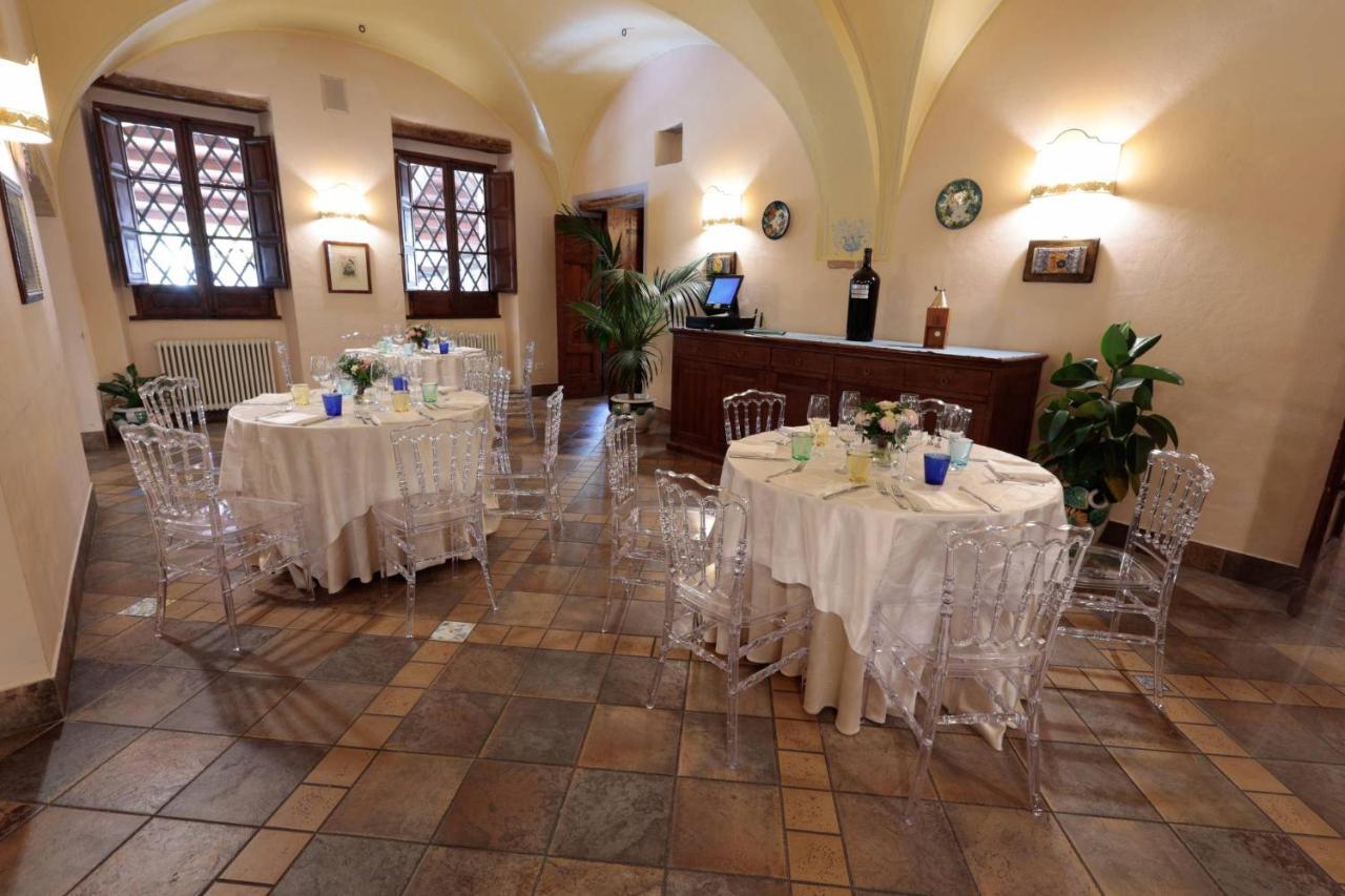 Hotel Corte Dei Tini Терамо Экстерьер фото